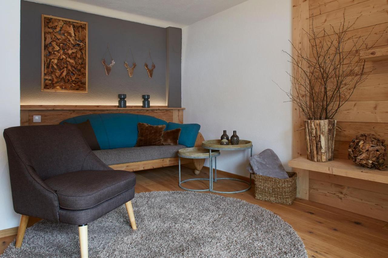 Alpenchalet Vils Tirol ภายนอก รูปภาพ