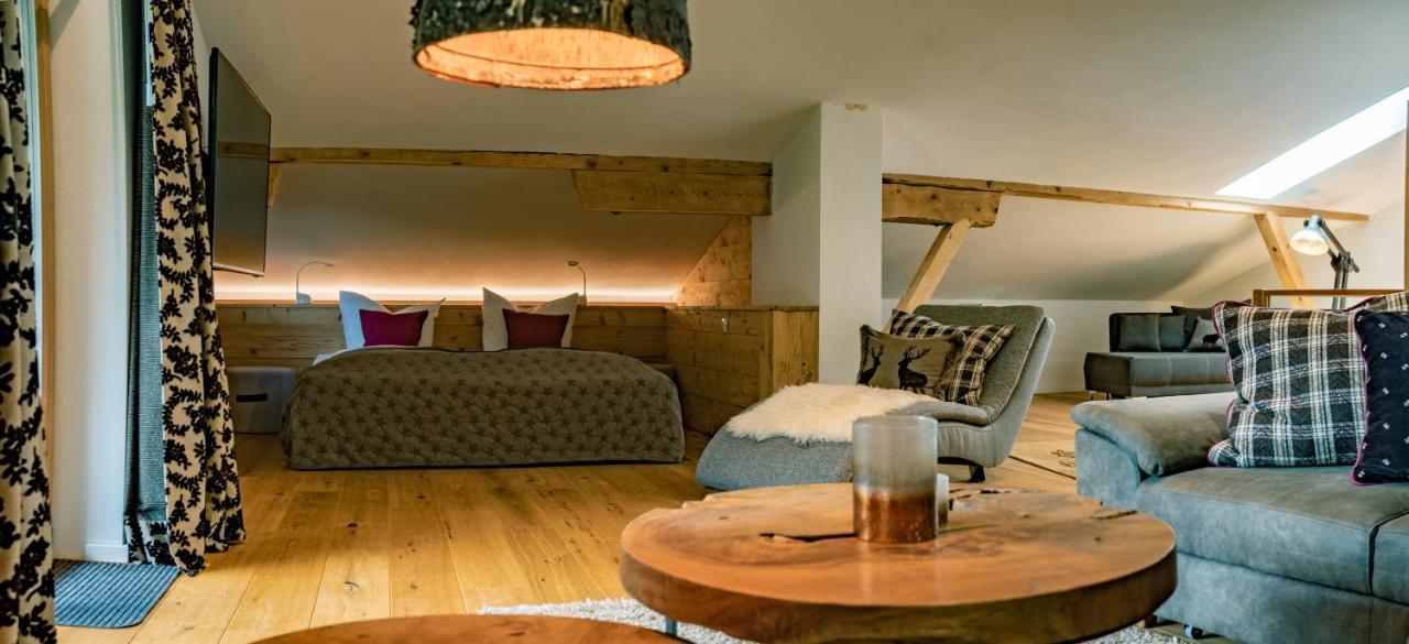 Alpenchalet Vils Tirol ภายนอก รูปภาพ
